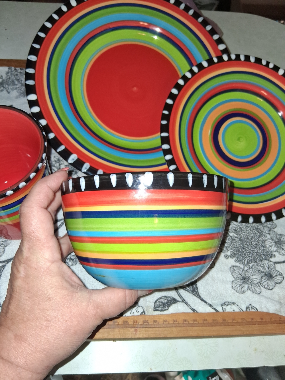 Gibson Pueblo Springs Dish Set